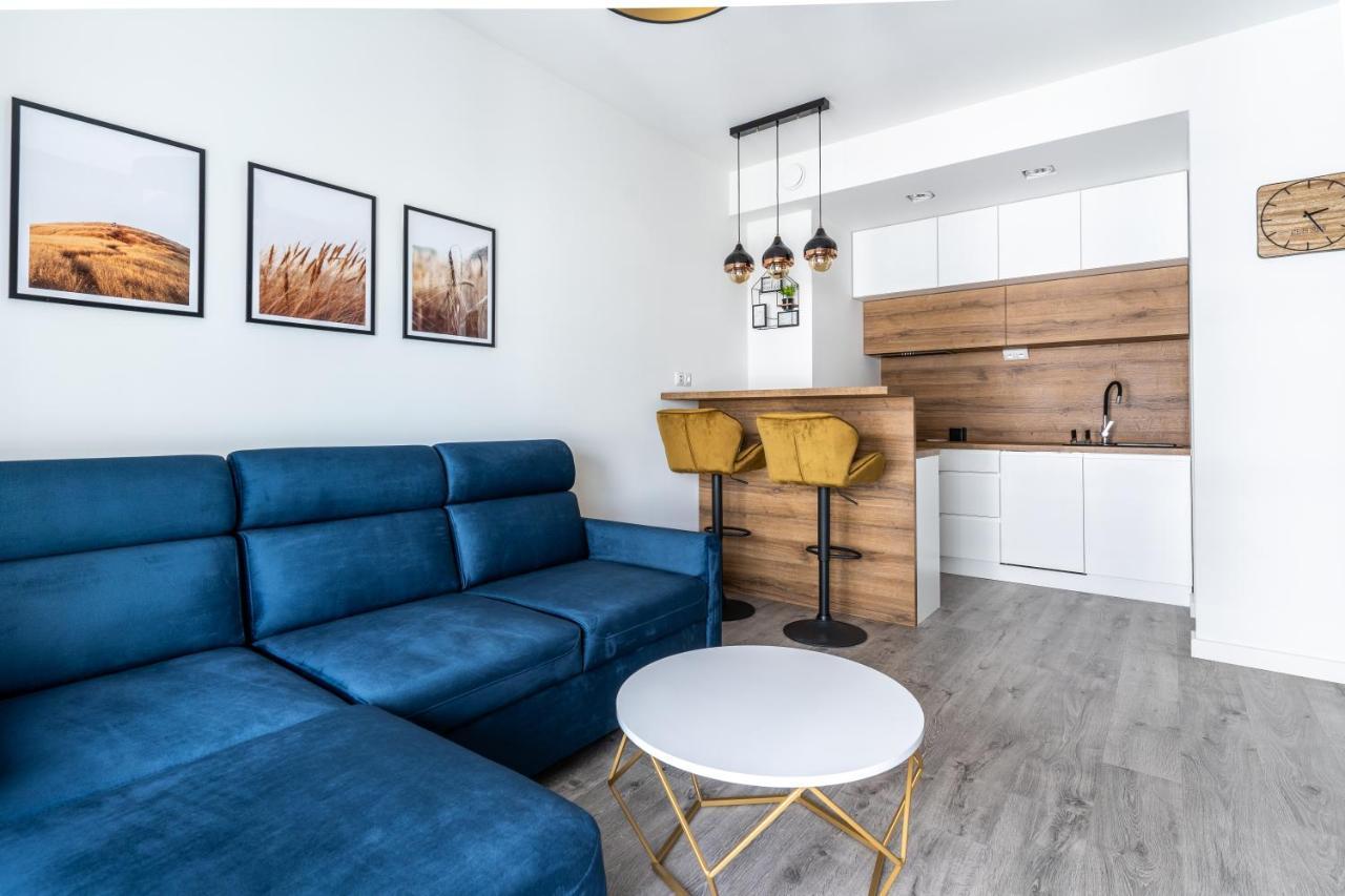 Mennica Residence - Golden Apartments - City Center Варшава Екстериор снимка