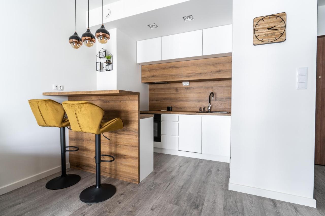 Mennica Residence - Golden Apartments - City Center Варшава Екстериор снимка